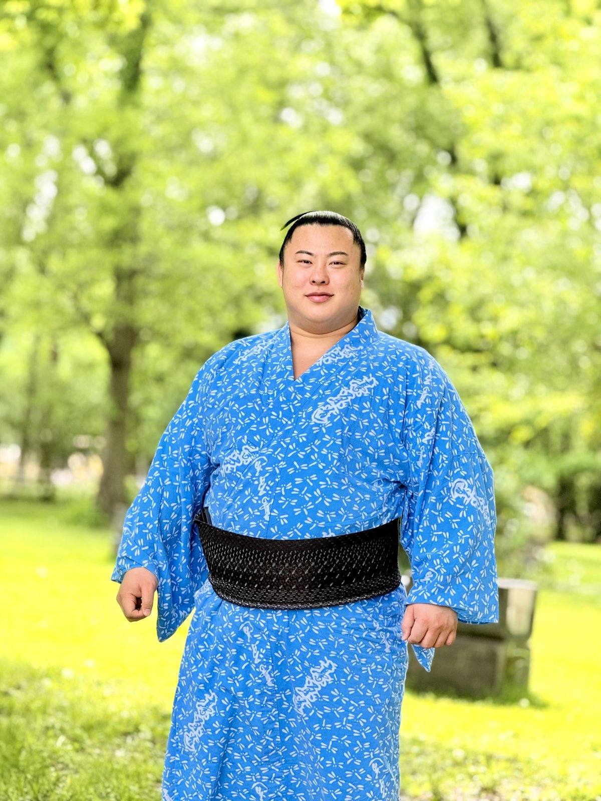 Tobizaru Masaya in his sky-blue yukata
